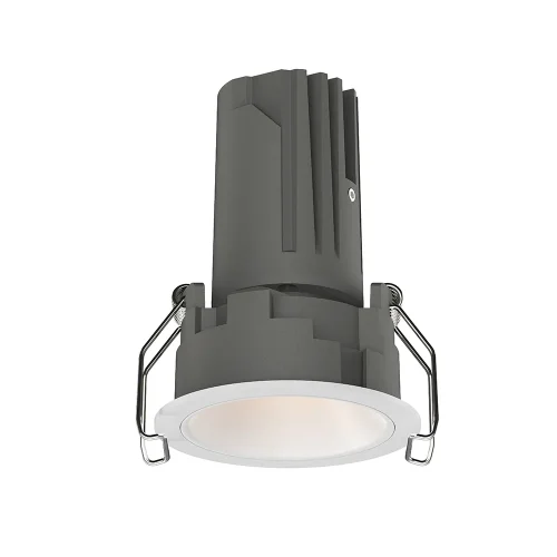 Ip44 downlights