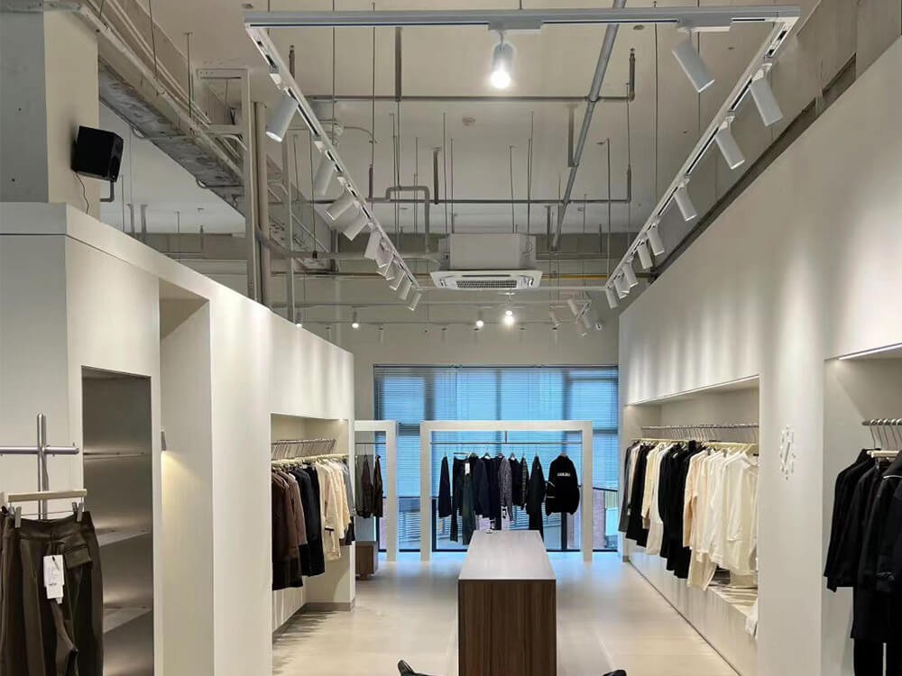 Luces de riel para tiendas cerradas